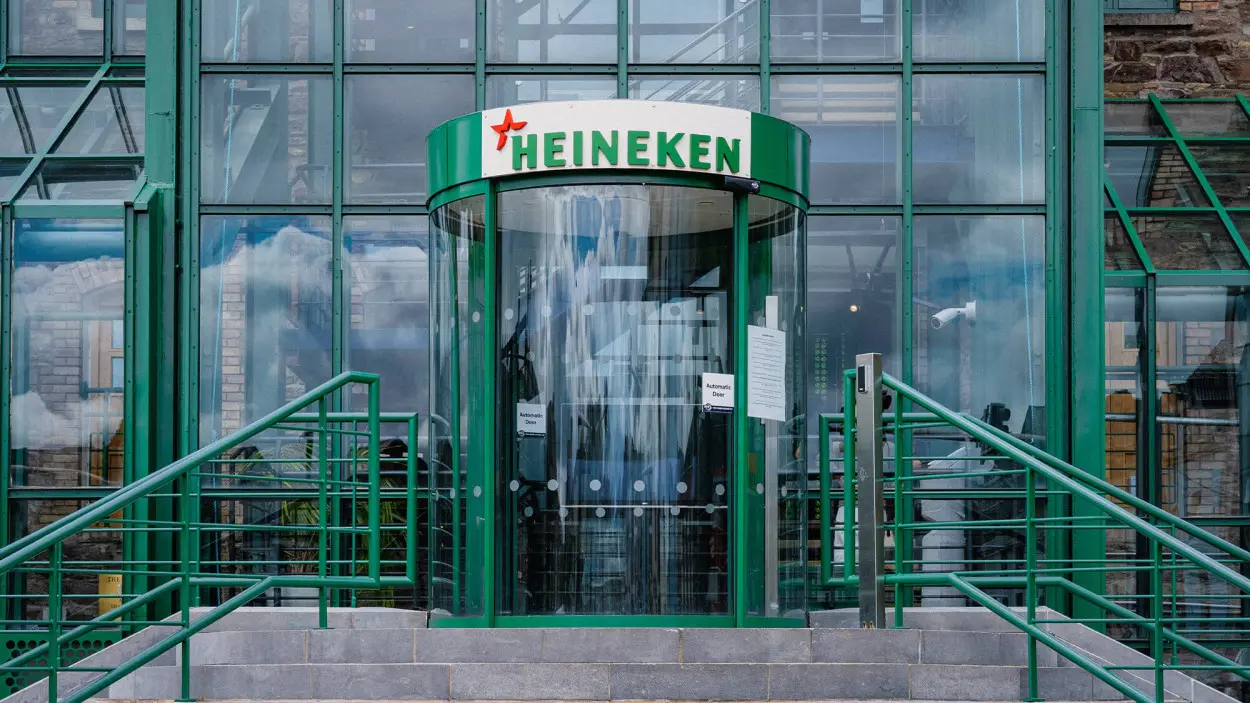heineken-gal-1